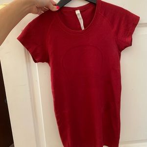 Lulu lemon swiftly tech short sleeve crew